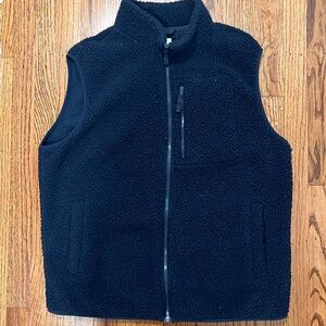 Men’s GAP Navy Vest Size L